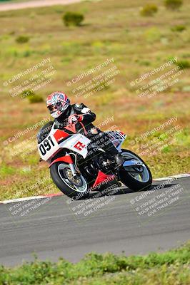 media/Apr-14-2024-Classic Track Day (Sun) [[4353457701]]/Practice/